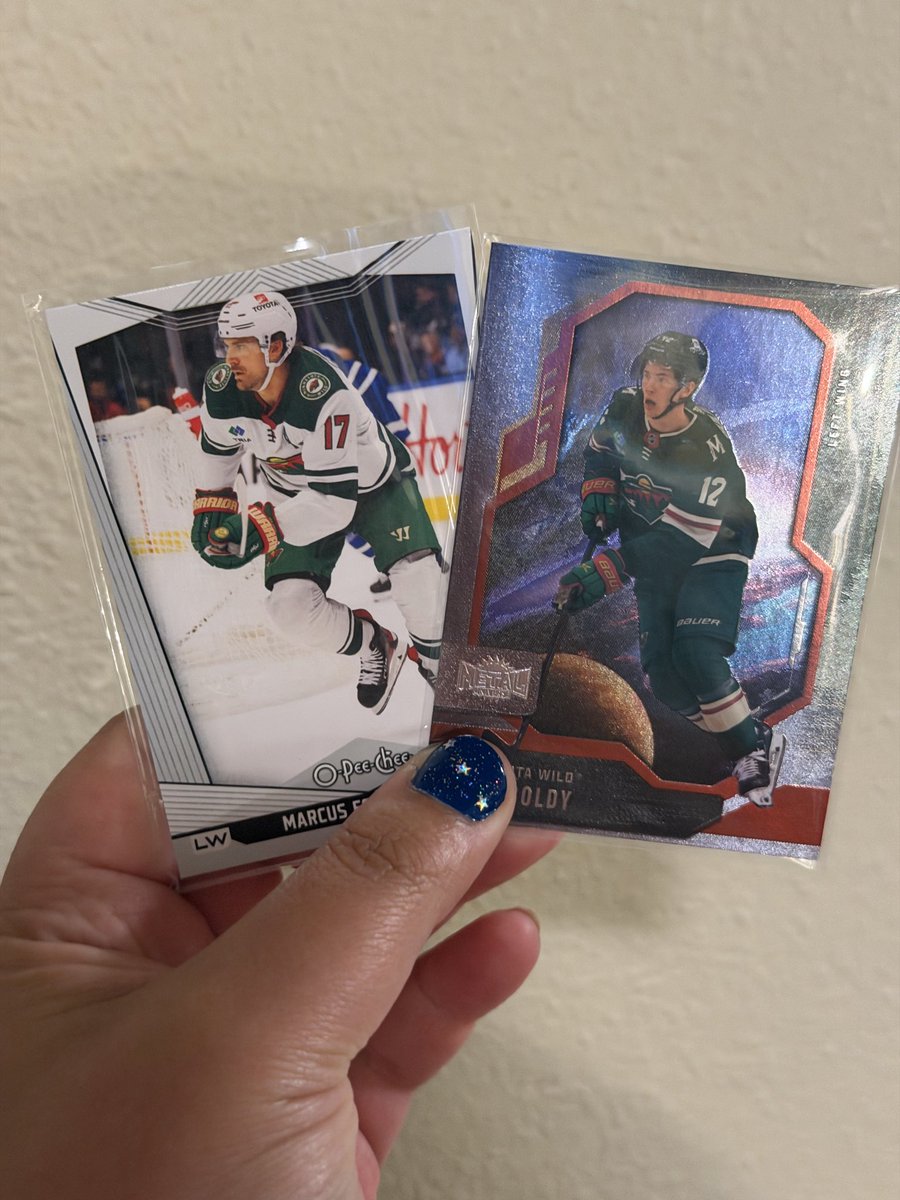 polarisquinn's tweet photo. thanks for trading with me @hyunthird !! 🤍 https://t.co/Dcy3F93QHy