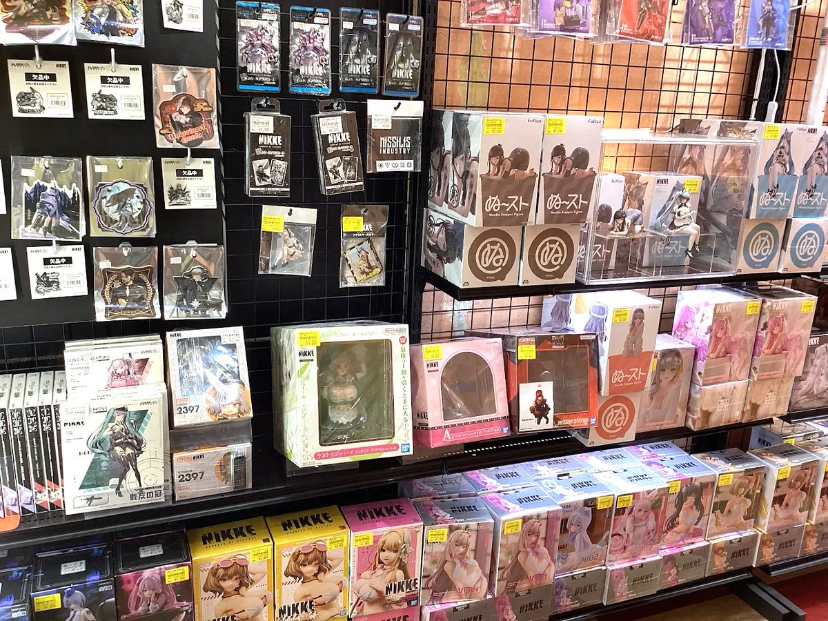 おはようございます‼️ 7/6(月)本日の営業時間は 販売 11:00～21:00