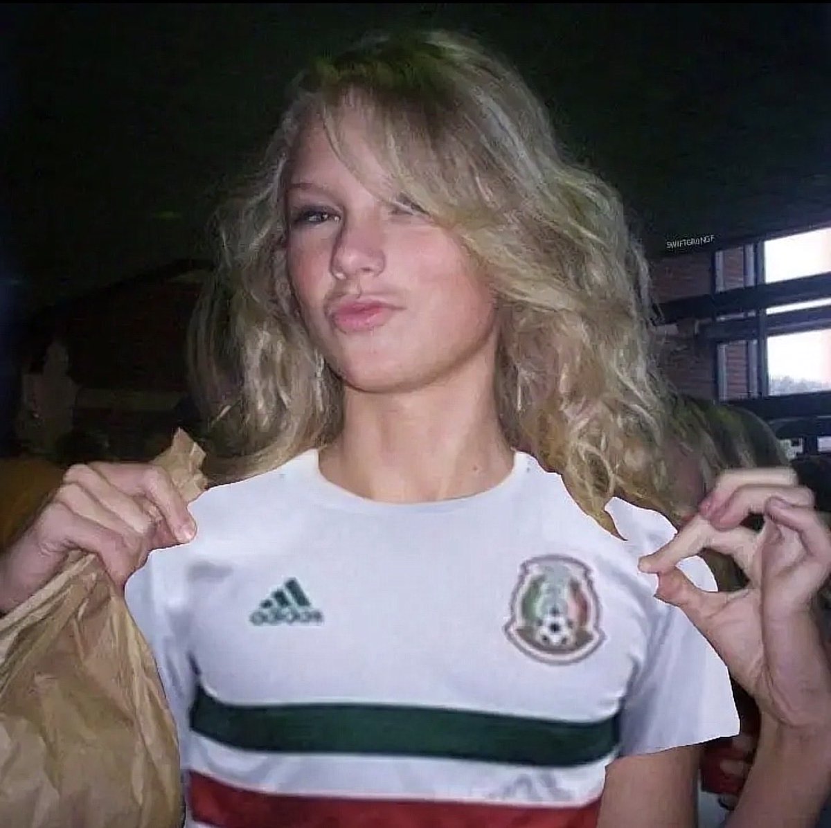 karrosee's tweet photo. WE WILL WIN CMON MEXICO https://t.co/Y9ToUxIIVk