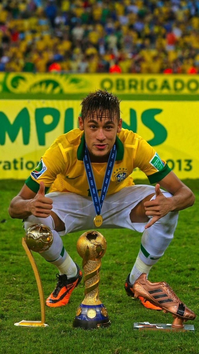 Luqzin1's tweet photo. Obrigado, @neymarjr. Feliz por ter visto sua linda trajetória na Seleção Brasileira e muito triste por ela não ter terminado como você queria. https://t.co/Z5aZP0iJIZ