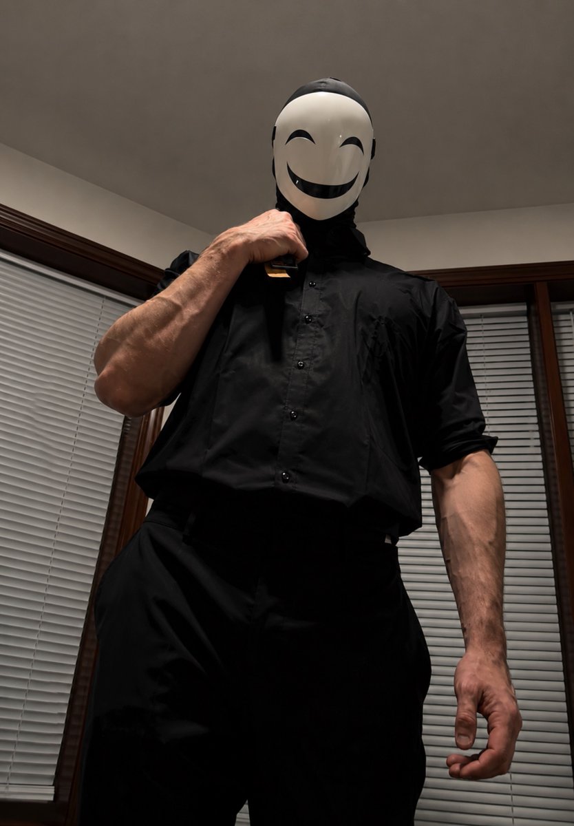 maskedluca's tweet photo. I think it’s time we discuss the rules https://t.co/WWZSvYjbG3