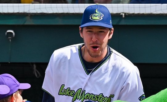 VTLakeMonsters's tweet photo. Behind 3-run homer from @BrendenWalsh_ (3-run) and 2-run homer from @jhenshon33 (3 runs) along with 5 scoreless IP from @dougpyle22 led Lake Monsters to their 5th straight victory with 9-1 win over Norwich Sunday. Homestand finale Monday 6:35. Game recap⬇️
https://t.co/777OFdQTBb https://t.co/D2ledTjKvP