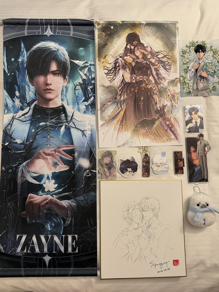 hanvyeji's tweet photo. Comiccon Zayne only haullll 🥰💙 https://t.co/k89vNgV97g