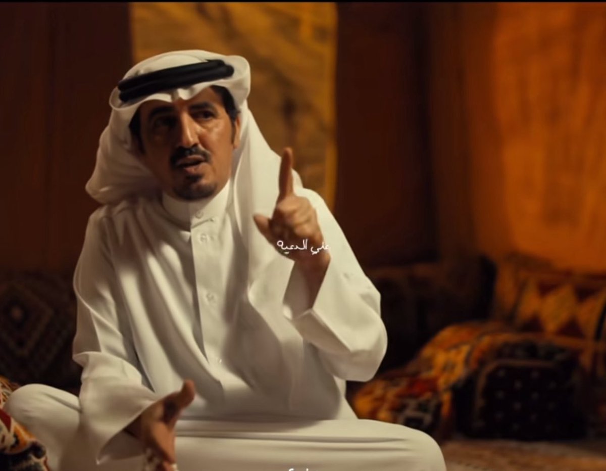 ff55dx's tweet photo. انقسم قلبي من الفرقا وعيا ما تليم
وين بـ ألقى لي طبيبٍ لـ القلوب يلم شمله

من سبايب واحدٍ قلبي على حبه مجيم
انصرم قلبي من البيض العذارى وانقسم له

ان بغيت أواصله واجيه وأدرى وأتشيم
ابترم لي واحدٍ جعل الليالي تبترم له 

                  علي الدعييييه . https://t.co/Ud3w7KXkOe