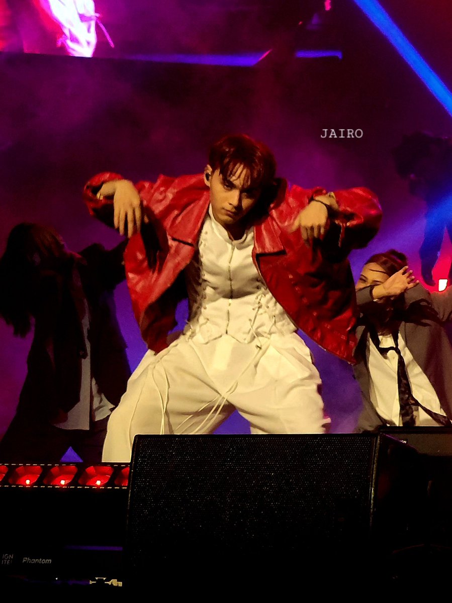 justjairoc_'s tweet photo. @ptrckrcmr20 27062026 #VXON_PATRICK
Kalawakan The Evolution
Patrick Solo Stage
Thriller & Smooth Criminal by Michael Jackson
πNew Frontier Theater
#VXON #VXONKalawakan #KalawakanTheEvolution https://t.co/9y1ofHQZ8u
