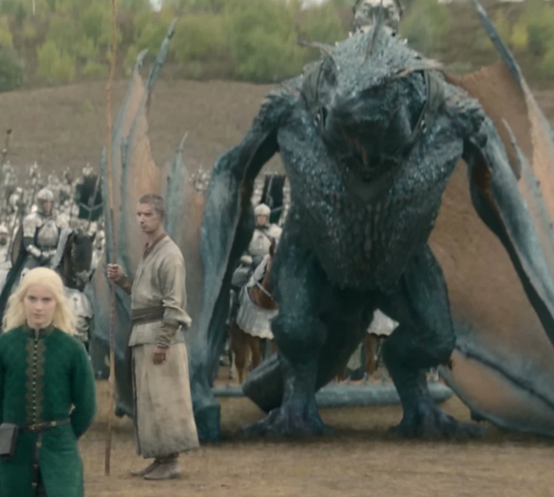 brothers_ng's tweet photo. Se o Daemon tivesse feito o óbvio que era levar o Daeron  montado na Tessarion teria descoberto  a farsa e evitado toda essa treta. #ACasaDoDragão https://t.co/mDaBi2K4S6