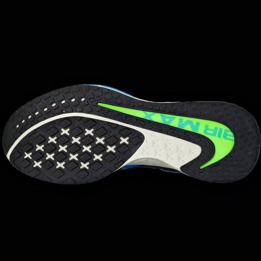 fullress's tweet photo. NIKE AIR MAX 2026 (ナイキ エア マックス 2026)が、発売予定！(kicksdong)

https://t.co/nT3yDnossW https://t.co/GXwejo8GSK