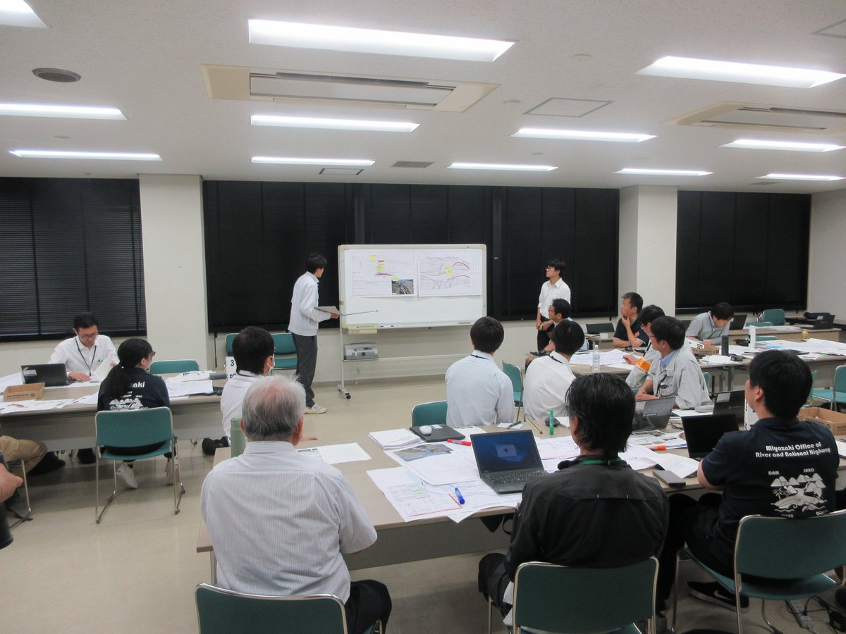 国土交通省 宮崎河川国道事務所 tweet media