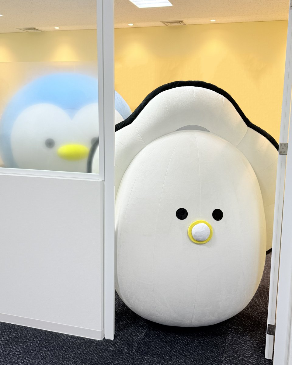 tsuburana_aqua's tweet photo. みんなに会いに行こうとしているけど…

)🦪🐧(   ｷﾞｭﾑ https://t.co/9EWAH8wRXO
