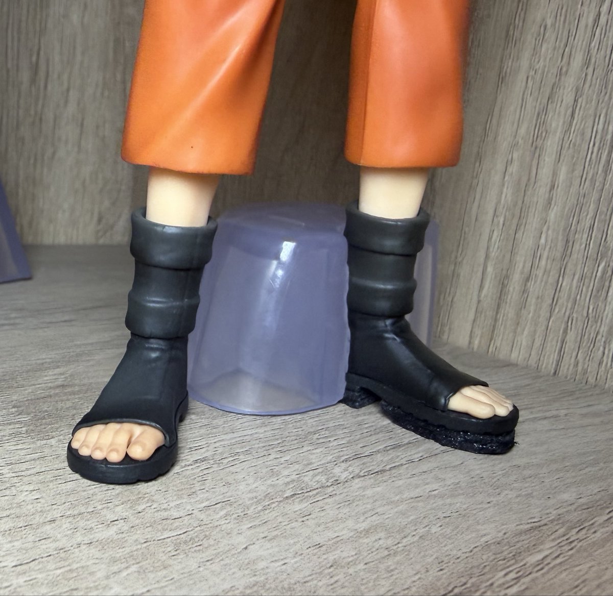 papasu_ryu's tweet photo. 一番くじ A賞 ナルト
前回 若干 斜め率は下がったけど
まだまだ気になる、、

仕方がないから
シークレットブーツ仕様

斜めは改善されたけど、、
まぁ 目立たない？のかな

やってて思ったけど
4㍉くらい左足伸ばさないと
直立しませんね(´-`)

👈コーディネーター
                      アコード👉 https://t.co/JrLwxKNdCw