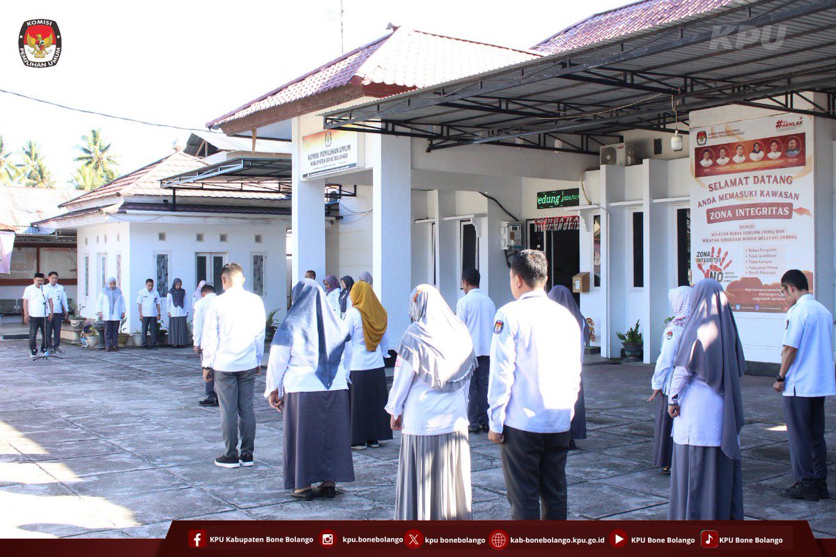 BonebolangoKpu's tweet photo. #TemanPemilih,

Senin (06/07/2026), KPU Kabupaten Bone Bolango melaksanakan Apel Pagi yang berlangsung di halaman kantor KPU. Apel pagi ini dipimpin langsung oleh Anggota KPU Bone Bolango Abdul Samad N. Djamaini. https://t.co/JfRskfJn97