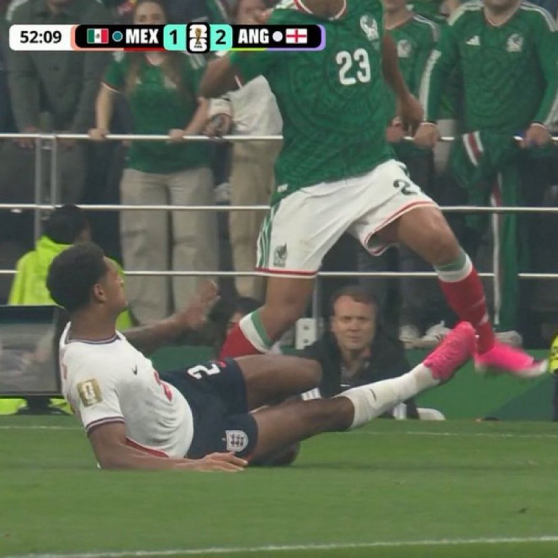 TimelineCR7's tweet photo. 🚨🚨🚨

England player Quansah sent off for this challenge.

Lionel Messi didn't even get a yellow card or a VAR Check on his challenge even though it was a clear RED.

The rules are different for Lionel Messi. https://t.co/Rm0mkNtjh8