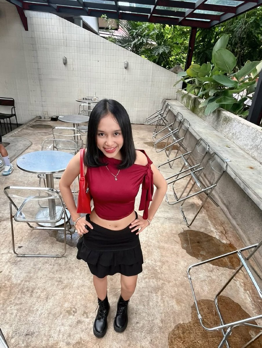 augustinadeymi's tweet photo. Haui beb #bojogja #availjogja https://t.co/DO2KegT7sa