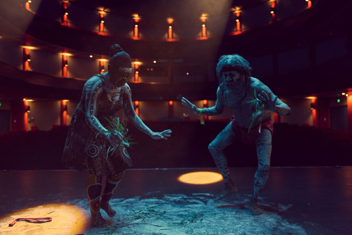 biennalesydney's tweet photo. Whether you are front row at an exclusive theatre show, exploring an underground gallery, shopping  local designs or exploring the city's cultural side in ways you won't ever forget, a trip to Sydney will inspire you. 

Find out more: https://t.co/iuoRIKFdJe https://t.co/8ipsbJY3x7