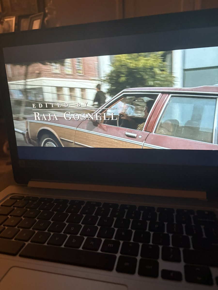 bionicgirlboss's tweet photo. safa i’m watching a movie with my niece https://t.co/LR5kAfHBVi
