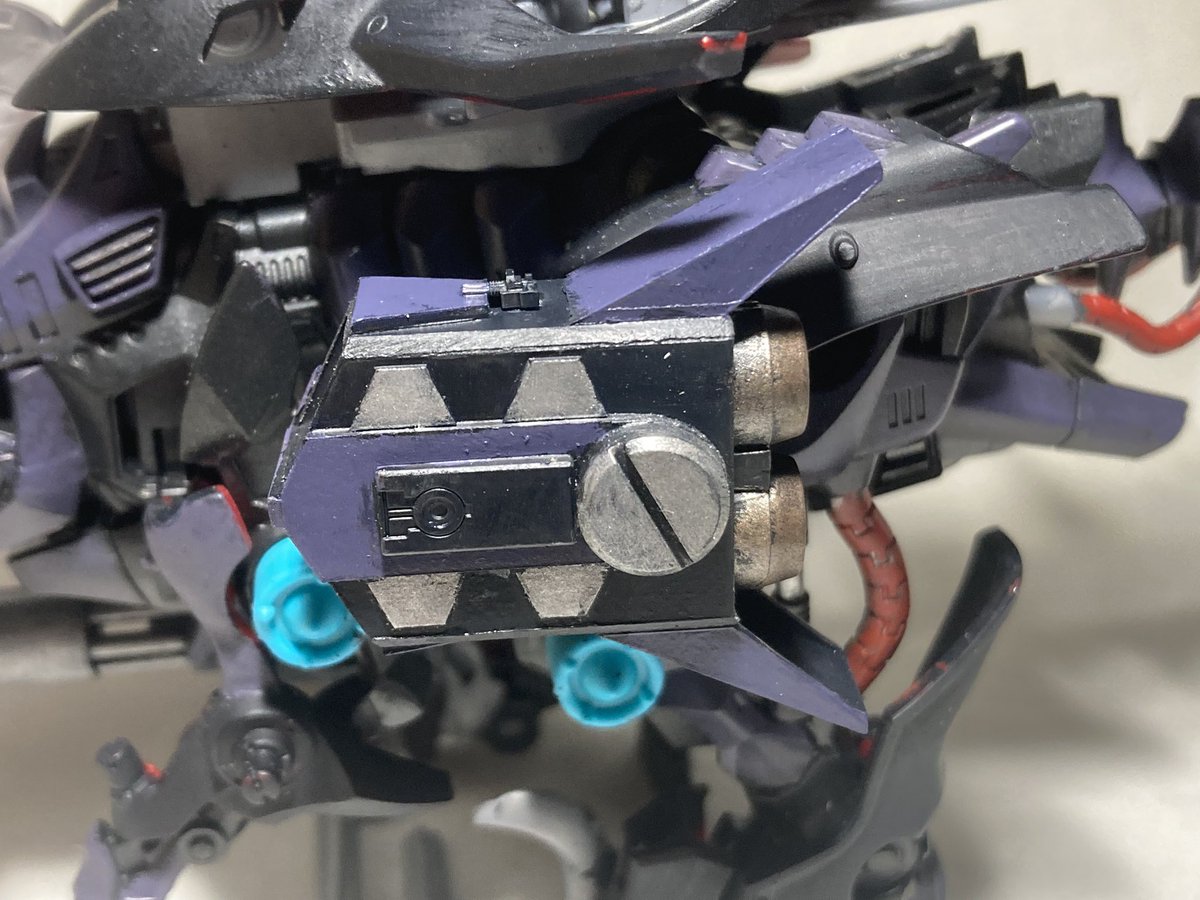 RskerKZ's tweet photo. #ゾイド
#ゾイドワイルド

ギルラプターのブースターの形状を変更。
胴体下にガトリング砲を追加。 https://t.co/dKLNqzhteB