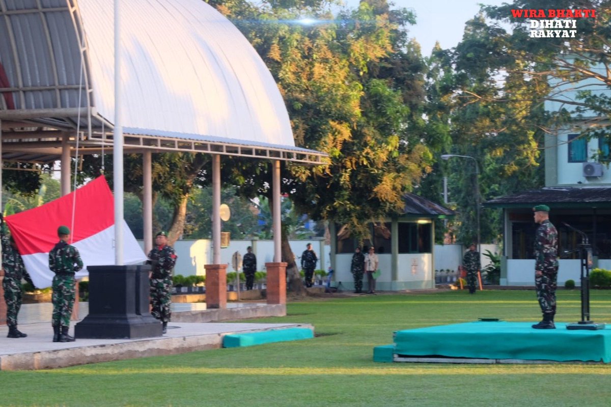 Korem162W's tweet photo. Upacara Bendera Awal Bulan, Korem 162/Wira Bhakti Teguhkan Profesionalisme Prajurit

📍   Makorem 162/Wira Bhakti
🗓️   6 Juli 2026

https://t.co/4jxg2LuCUs

@puspentni
@tni_angkatan_darat
@kodam.ix.udayana
#TNI_PRIMA 
#kodamudayana
#wirabhakti https://t.co/TzEi7HMNFO