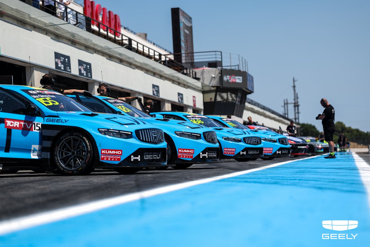 GeelyAutoGlobal's tweet photo. Another strong weekend for Geely Cyan Racing.
A weekend of determined drives, podium finishes, and valuable points for Geely Cyan Racing, who continue to lead the team standings.
See you at the next round.
#GeelyAuto #SeeTheWorldInFull #GeelyPreface #GeelyPaceTCR #FIATCRWorldTour https://t.co/tLH7fX32mK