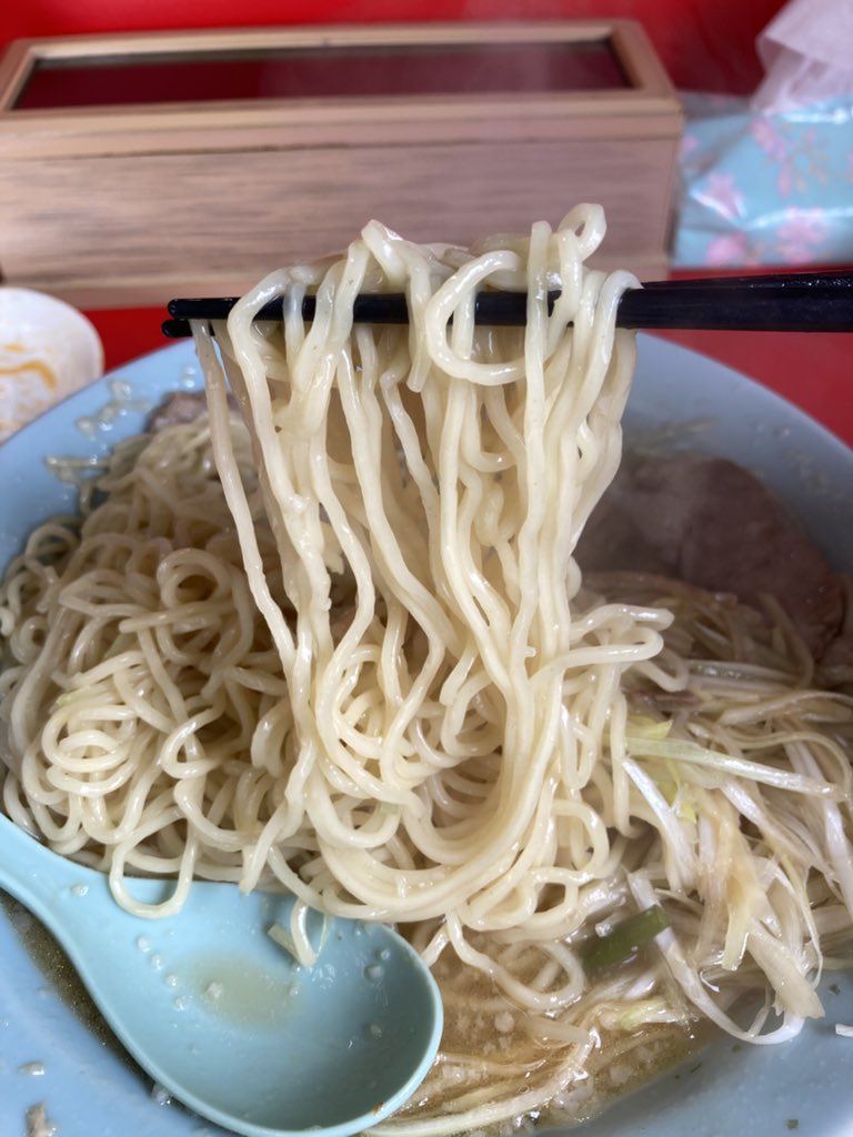 SPADA525GAD's tweet photo. 結城市　ラーメンショップ結城東店

ネギチャーシューメン
のり
メンマ
ネギ丼

所用の合間にこちらへ

美味かった😋

ネギをたくさん補給したので今週も乗り切れそうです笑笑

ごちそうさまでした🙏 https://t.co/eh6SrGx9YL
