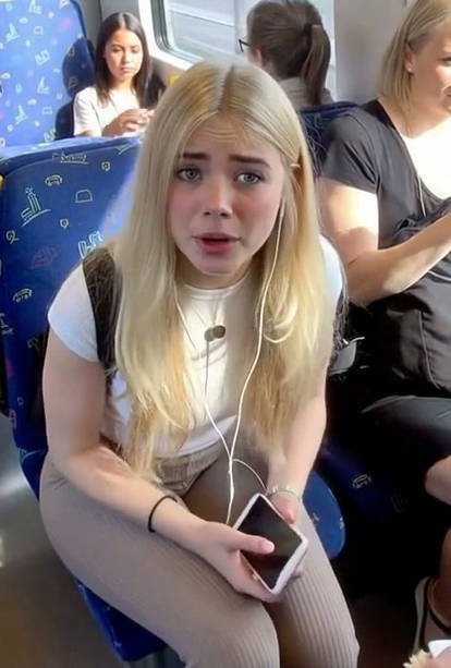 alisha_3500's tweet photo. •She began her career at 18 (2014)
• She is 24 years old currently https://t.co/9XqBtcZnLC
