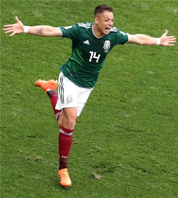 DCT7_'s tweet photo. المكسيك تحتاجك ، هذه الأوقات أوقاته♥️.
#MEXENG https://t.co/GNmLwEm5jo