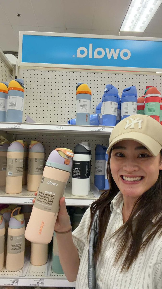 PinratM's tweet photo. 💟Owala  พร้อมส่ง ✨&amp; กระเป๋า Trader Joe’s สีพาสเทล ครบ4 สีจาก USA 🇺🇸

💖เบจ ฟ้า เขียว ชมพู

🚩Dmน้า  ทักไม่ได้  ฝากตามไปเฟส / ไอจี ค่า Pinrat montimanutt /gift_pinrat

#owala #พร้อมส่งowala #owalathailand #รับหิ้วเมกา #traderjoes #กระเป๋าtraderjoes #พรีเมกา #พรีออเดอร์อเมริกา https://t.co/hw7TBly0g3