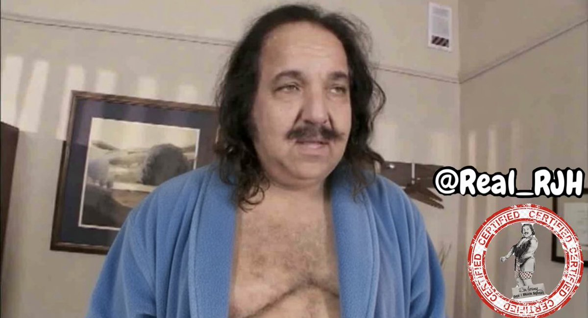 Real_RJH's tweet photo. @HellaLayzee I find it’s easier to wear a robe just for that reason.
#FatGuy🐷
#BigSchmekel🍆 https://t.co/xgFBU7rsQS