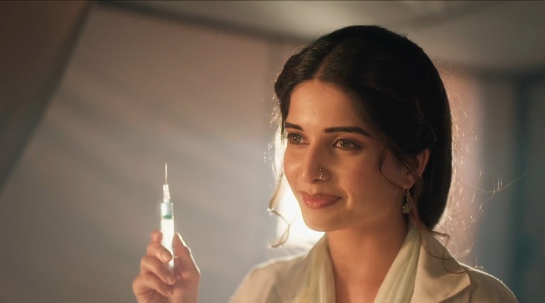 laks2884's tweet photo. #Bhavikasharma soo good 😍
#SeherHoneKoHai https://t.co/KYtwj4UGFp