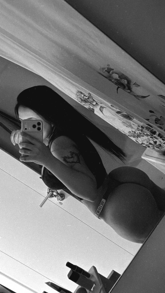 KaryIvonne_'s tweet photo. 🫪 https://t.co/byhjvu4fZP