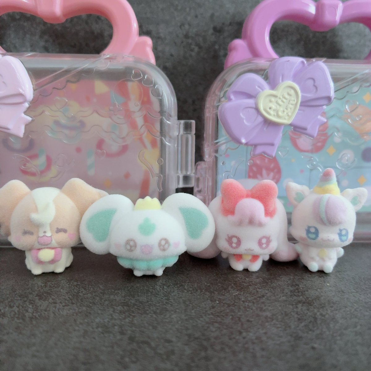 Apple080808's tweet photo. バースデイに行ったらぷちきゅあフィギュア付きハウスが値引きされてたから買ってみた！笑 めっちゃ可愛いやん！！！笑 https://t.co/Khb2cLcI4O