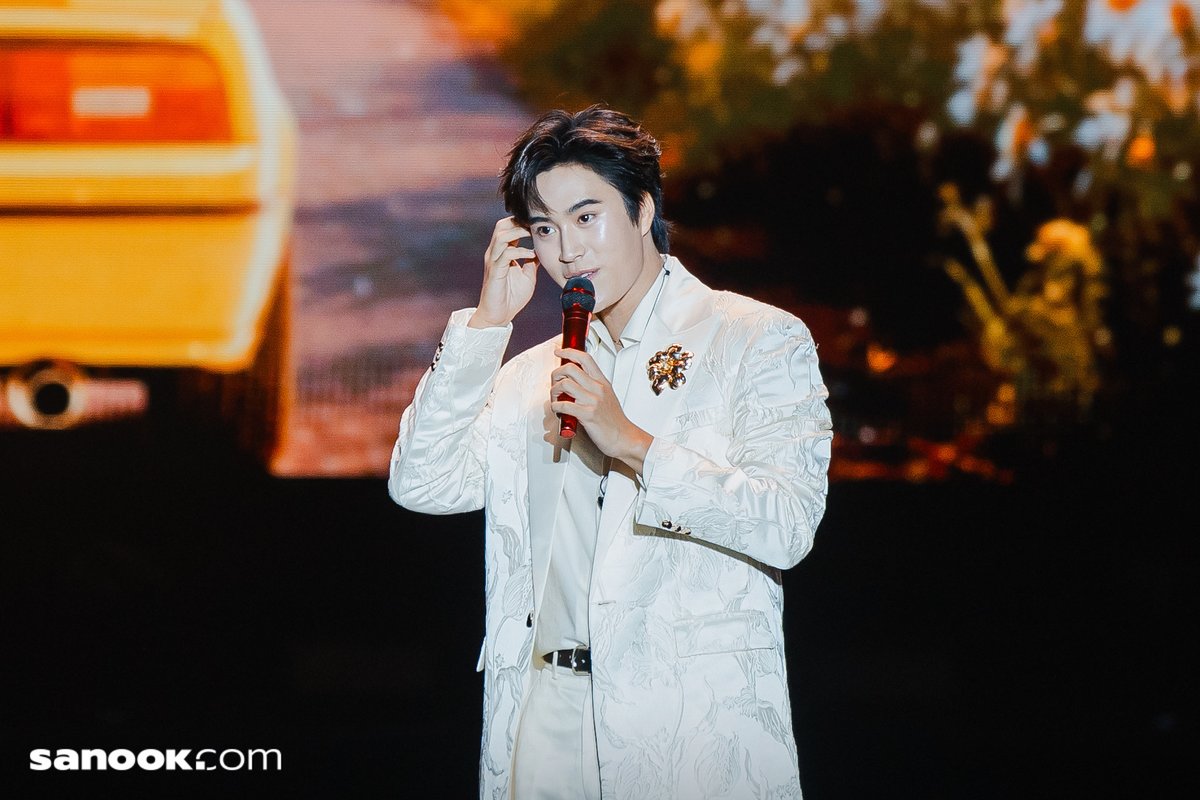 Sanook's tweet photo. เจมีไนน์ นรวิชญ์ ในงาน "Ticket to Heaven Fan Party" 🎫🪽

📸https://t.co/vczJ2hIDsa
🔗https://t.co/EOcDe8S6cP
🔗https://t.co/vcwJcPqsq7
🔗https://t.co/g06dZzru2p
🔗https://t.co/HKCjrUAw3g
🔗https://t.co/NBW4ZrHpXu
🔗https://t.co/a2LYBuzvLT
🔗https://t.co/75aSAobjAo
🔗https://t.co/6HfjKYhHWX

GEMINIFOURTH TTH FINALE

#TicketToHeavenFinalEP
#TicketToHeaven
#GeminiFourth #เจมีไนน์โฟร์ท
#Gemini_NT #เจมีไนน์นรวิชญ์
#Sanook