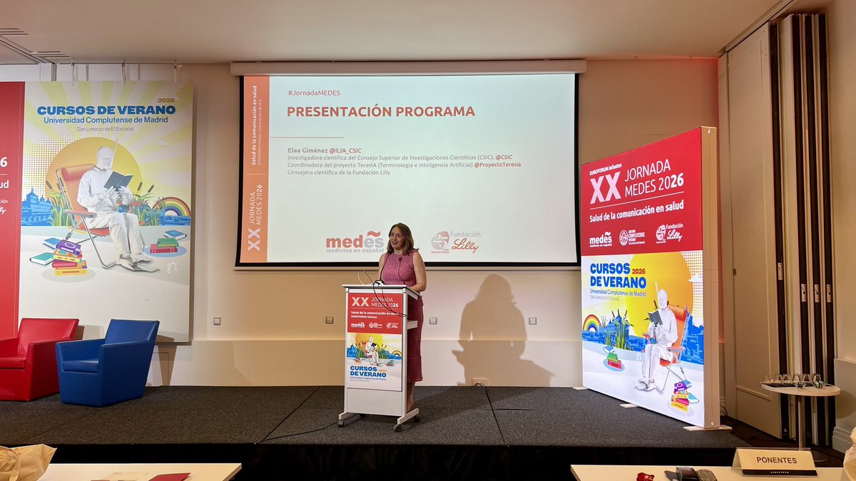 FundacionLilly's tweet photo. 💬 @ILIA_CSIC subraya que «el desarrollo imparable y vertiginoso de la IA está trayendo transformaciones sustanciales en la manera de hacer ciencia y también en la manera de comunicarla», pero recuerda que el factor humano sigue siendo imprescindible.

Además, alerta de la aparición de referencias bibliográficas falsas generadas por IA y lanza una pregunta: «¿Seremos capaces de distinguir lo verdadero de lo falso?».

#JornadaMEDES