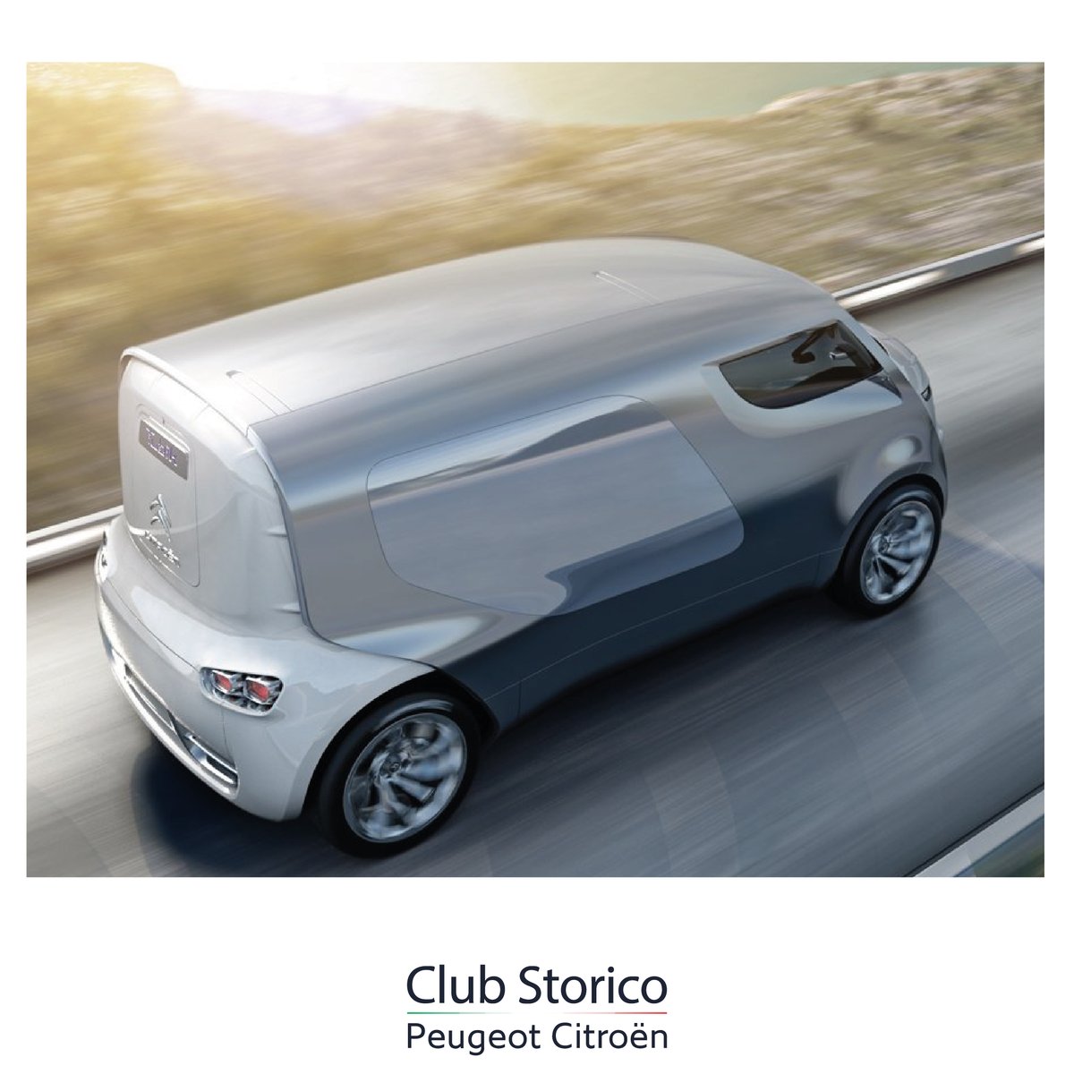 ClubStorico's tweet photo. 👉 Al Salone di Francoforte nel settembre 2011 @Citroen presenta il concept car Tubik, omaggio al TUB del 1939 da cui deriva il ben più celebre HY, il classico furgone a lamiere ondulate usato per la posta o i gelati, 500 mila unità in 33 anni!

👉 https://t.co/1bbz00Dsyu https://t.co/yuBS4yOZT5