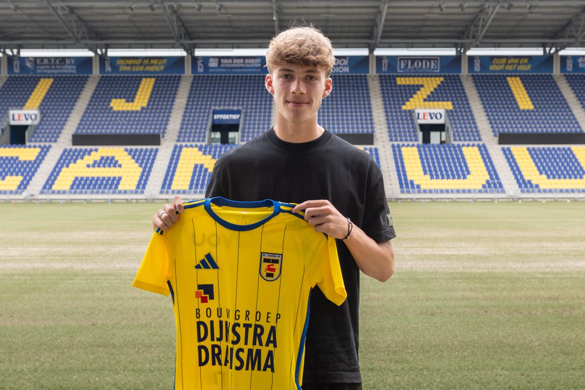 CambuurJeugd's tweet photo. Zeven nieuwe spelers voor 𝐎𝟏𝟗. Isaï, Adam, Koen, Butrint, Dante, Senna en Steffan: welkom bij SC Cambuur! 👋 https://t.co/SY1pwPzqGE
