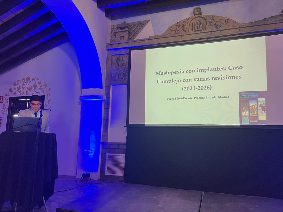 DrPerezEscariz's tweet photo. Las complicaciones también enseñan.

En la IV edición del Curso de Complicaciones en Cirugía Plástica de la @aecepcirujanos  compartimos experiencia, análisis y aprendizaje con un objetivo común: seguir mejorando por la seguridad del paciente.

#AECEP #SECPRE https://t.co/RTE4AO8yV2