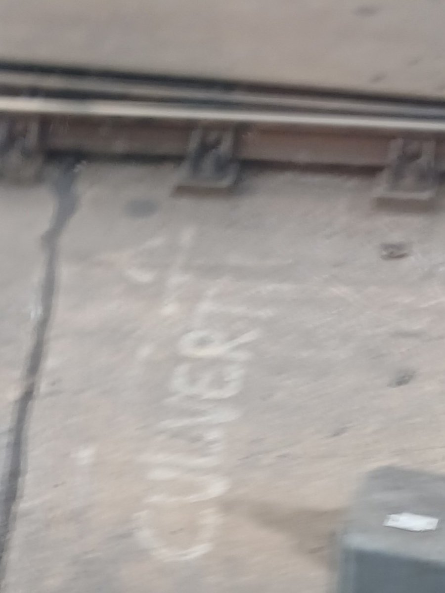 72jammy's tweet photo. @martin_0401 I have passed thid every day at Victoria and wondered if you knew what it was. Its in amongst the metro rails at Victoria. Mystery solved in your latest (i think) https://t.co/1PsN9yZR2D