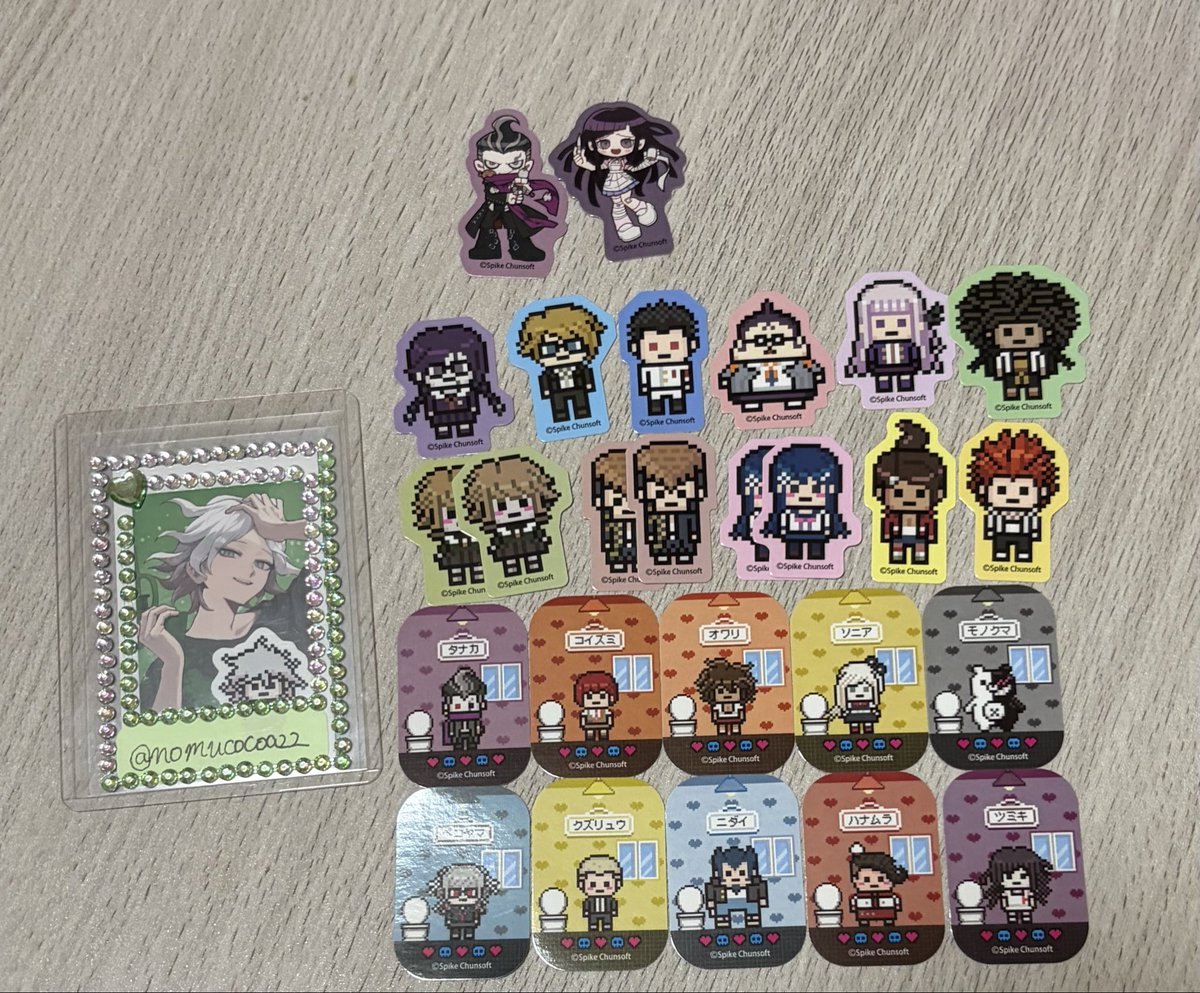 nomucocoa22's tweet photo. こちらも取引対象です。
ぱしゃこれ1段目が纏めての譲渡(3段目含む)or狛枝の交換。
2段目は入間の交換or3段目を含む譲渡。
2枚枚目のステッカー類は交換or譲渡をした場合1枚差し上げます。お声掛けください。
※七海と日向はなるべくまとめての交換or譲渡のみでお願いします。 https://t.co/LzgRzIHJKa