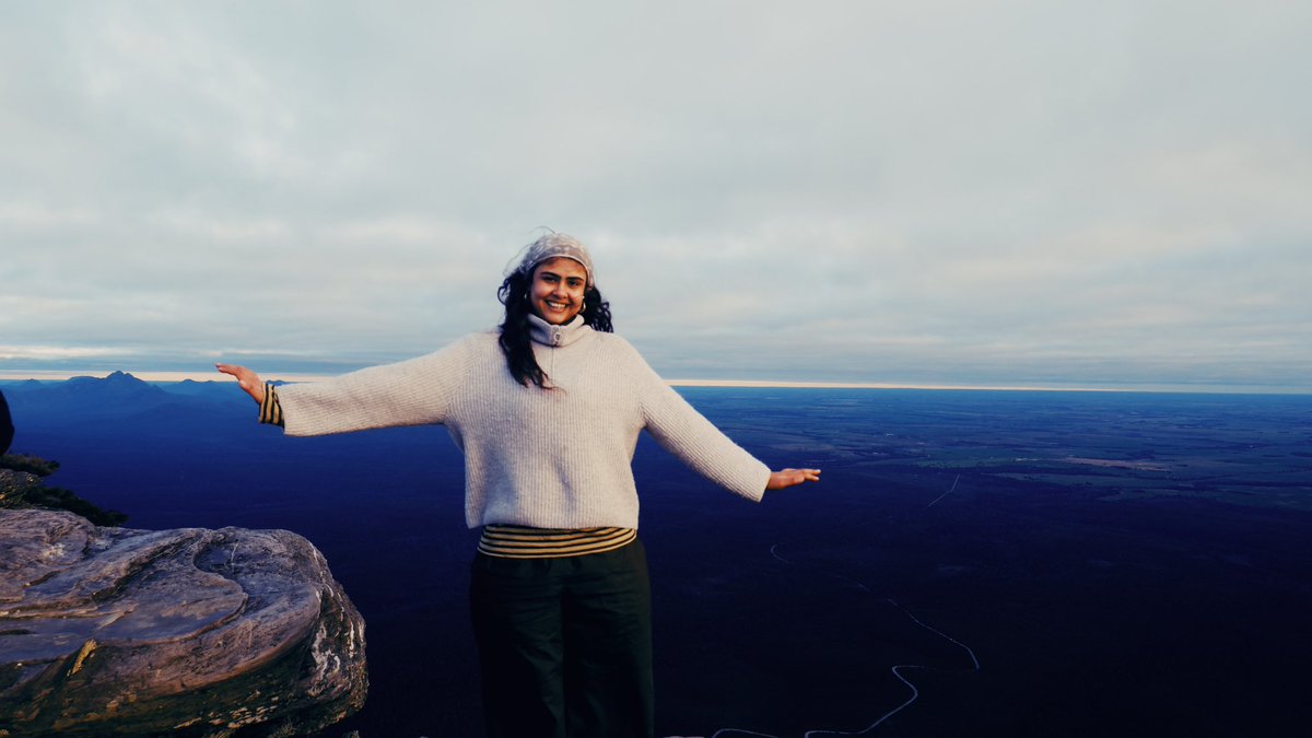 stfuvinnie's tweet photo. Peak performance 🌄 https://t.co/YlzX8OSYD4