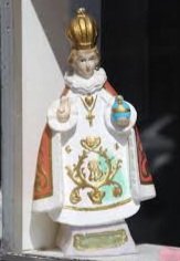 dineen20dineen's tweet photo. The child of prague back in the days it was in many homes in Ireland https://t.co/ROaKy1PFgz