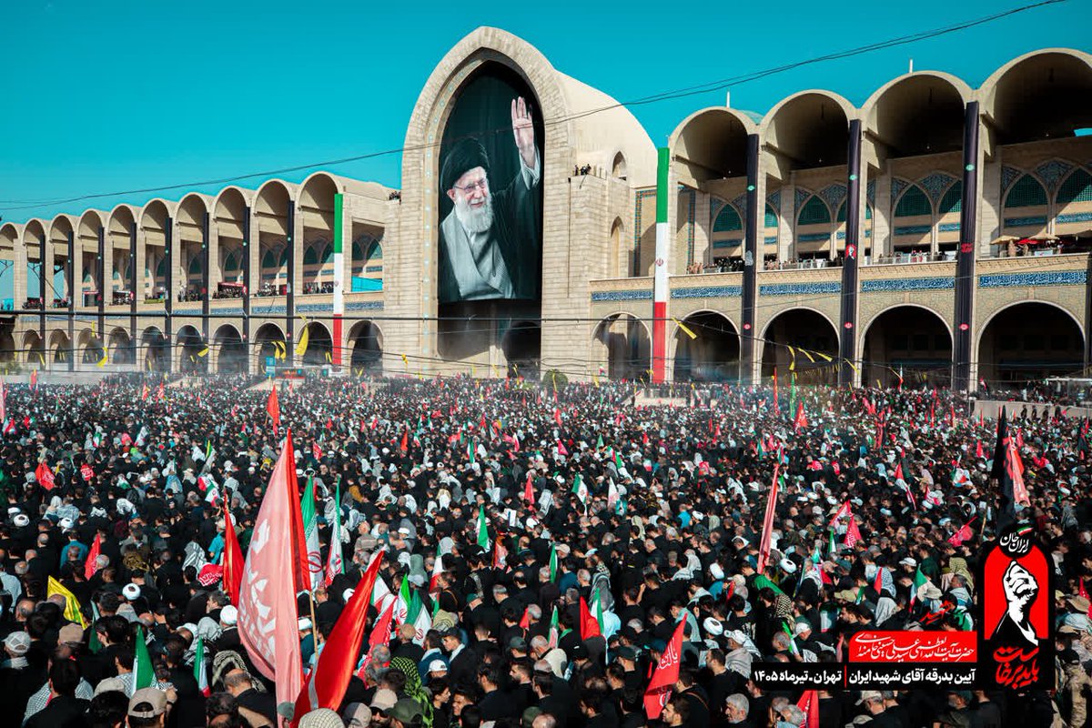 جان فدای رهبر شهیدم tweet media