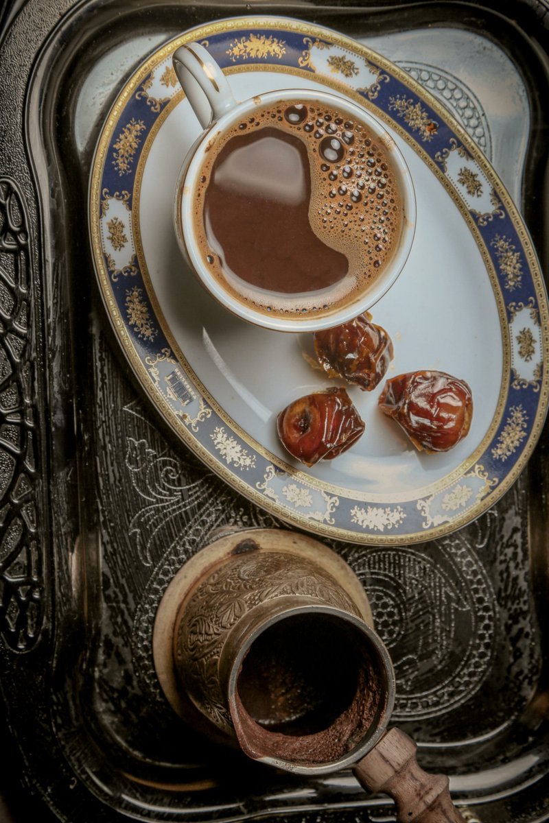 FACTMagazineME tweet picture