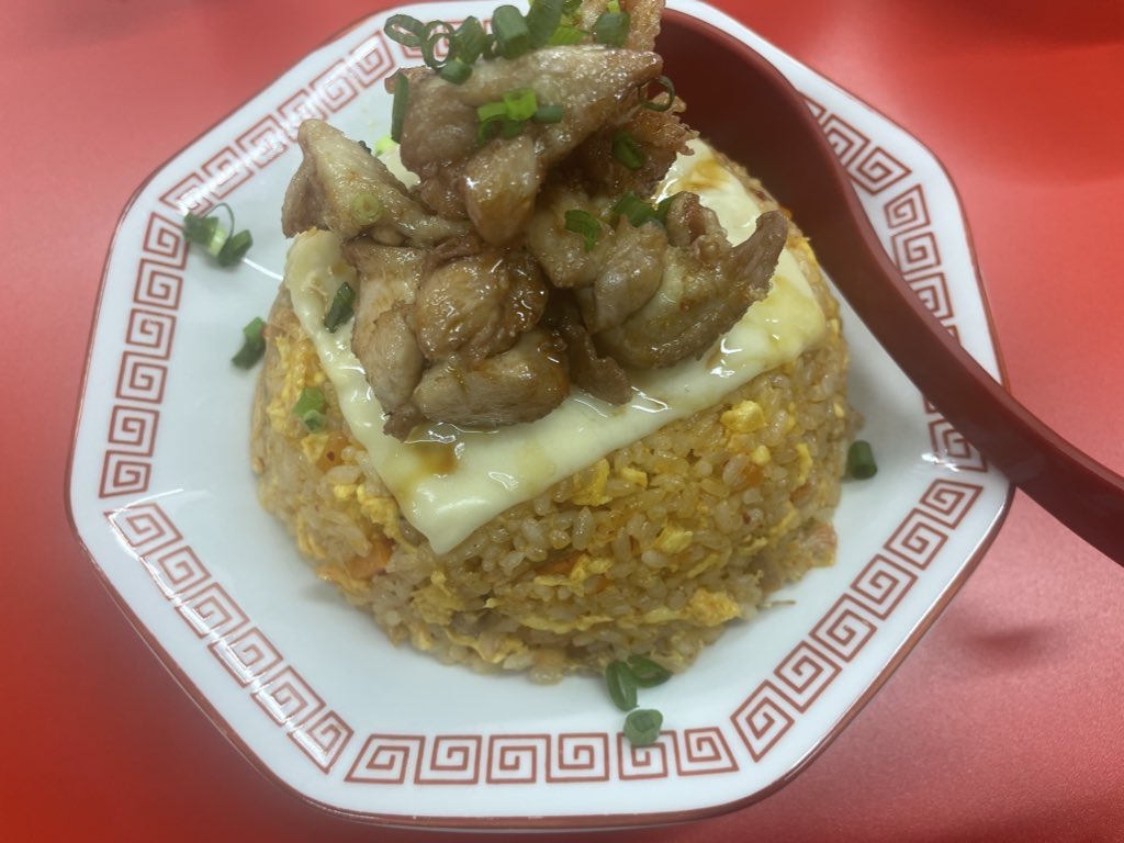 yuute1025's tweet photo. また炒飯パラダイス行きたいわ。
おおさかぁ https://t.co/CNT8wV9Rwd