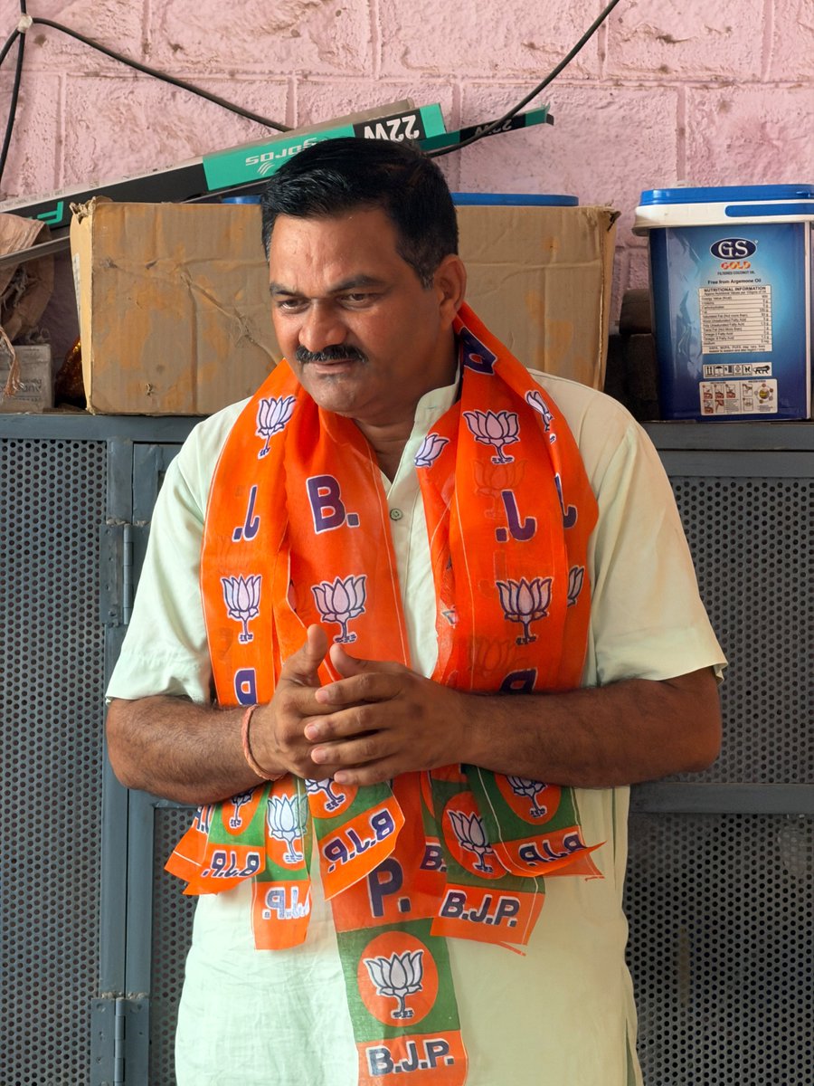PratapParmar_'s tweet photo. भारतीय जनता पार्टी ग्रामीण मंडल पोसालिया द्वारा सोमवार को  मुख्य अतिथि राजस्थान सरकार के राज्य मंत्री श्रीमान ओटाराम जी देवासी के उपस्थित मे श्री बाबा रामदेव जी मंदिर परिसर में *डॉ. श्यामा प्रसाद मुखर्जी जी की 125वीं जयंती* बूथ संख्या 58 पर बड़े उत्साह के साथ मनाई गई। https://t.co/StKiQpuBRr