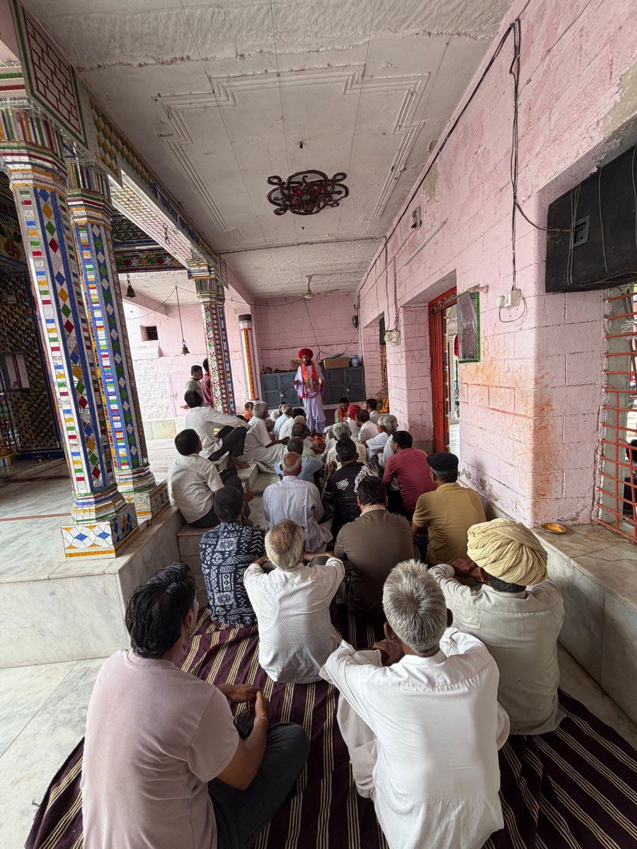 PratapParmar_'s tweet photo. भारतीय जनता पार्टी ग्रामीण मंडल पोसालिया द्वारा सोमवार को  मुख्य अतिथि राजस्थान सरकार के राज्य मंत्री श्रीमान ओटाराम जी देवासी के उपस्थित मे श्री बाबा रामदेव जी मंदिर परिसर में *डॉ. श्यामा प्रसाद मुखर्जी जी की 125वीं जयंती* बूथ संख्या 58 पर बड़े उत्साह के साथ मनाई गई। https://t.co/StKiQpuBRr