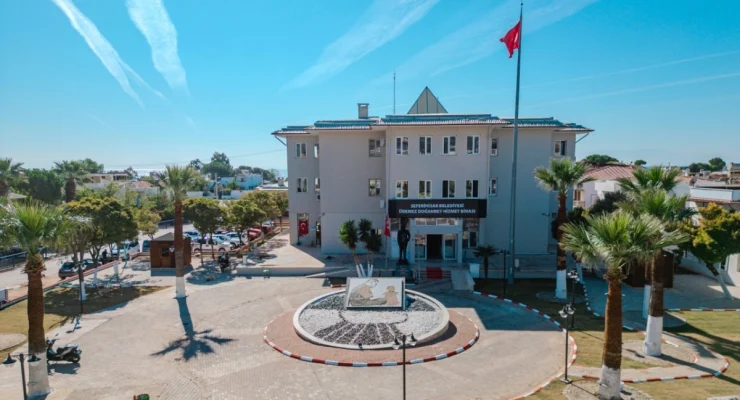 Seferihisar Belediyesi'nde Başkan Vekili Fuat Gümüş Oldu