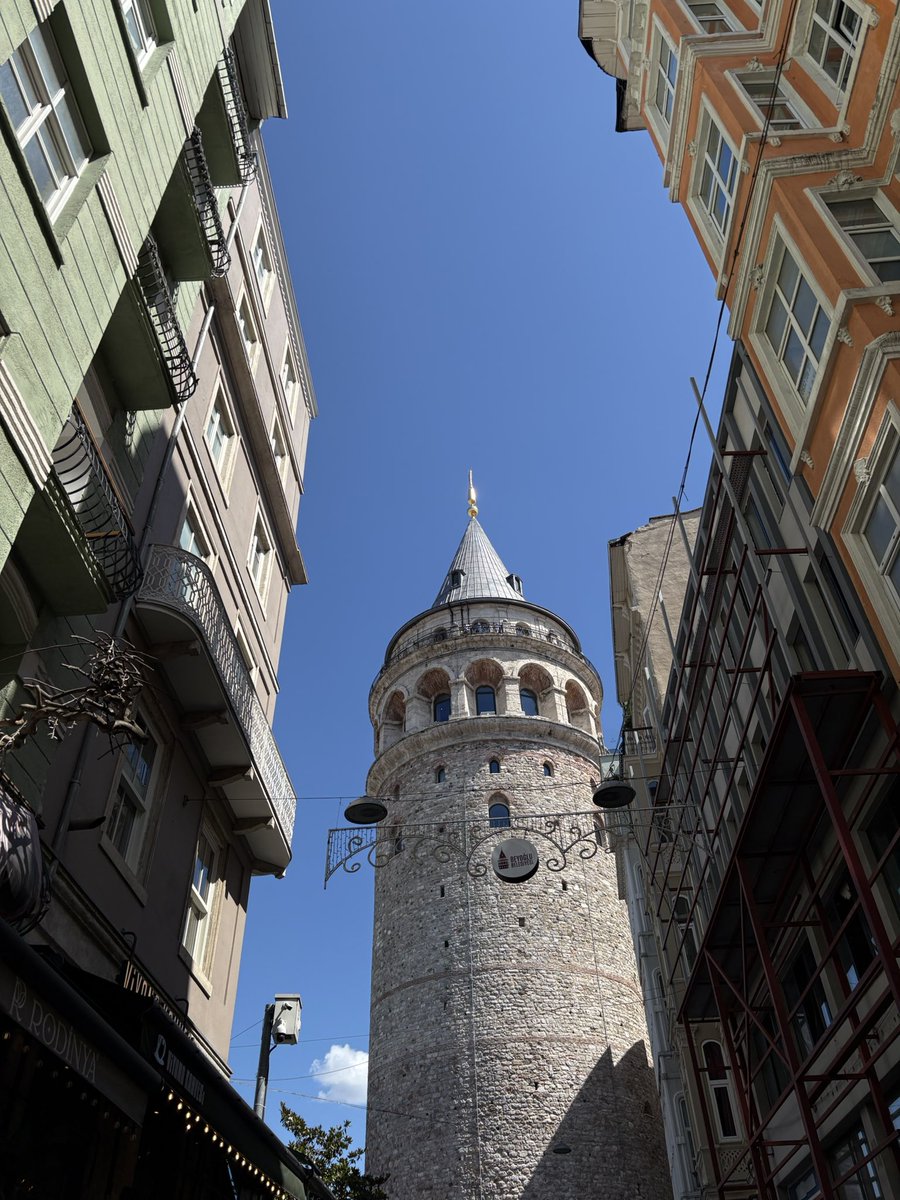 bttlgrlyn's tweet photo. istanbul dump https://t.co/IYPA7DXLH3