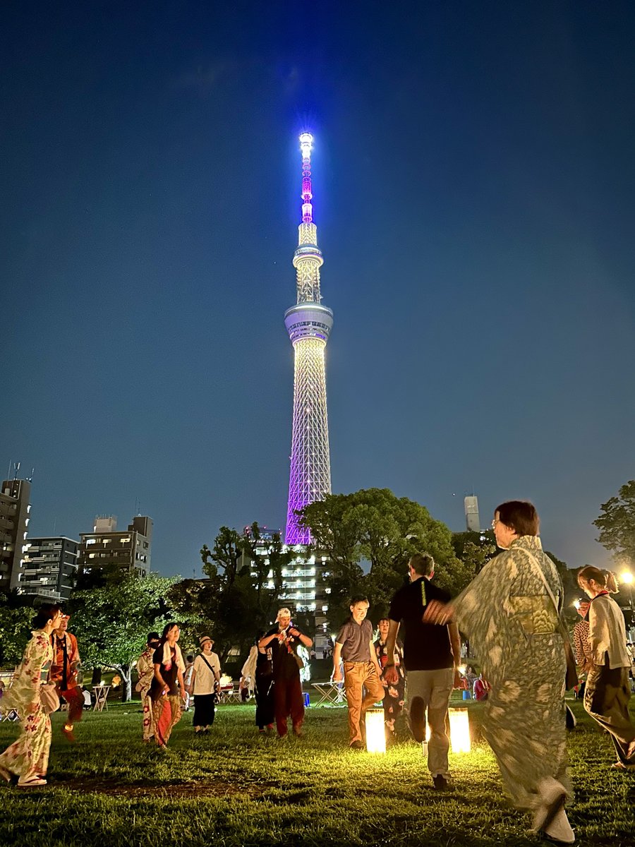 BarAmbience's tweet photo. 【 7/7(火)「七夕夜会」開催🔥】
天気は大丈夫❗️の判断で予定通り開催します‼️

クラフトビールや占い、台湾夜市ゲームなどの個性豊かな夜店と、盆踊りをメインとした音楽プログラムをぜひお楽しみください🎋✨

「七夕夜会2026」
🗓️ 7月7日（火）
🕔17時 ～ 21時［入場無料］
📍 隅田公園そよ風ひろば https://t.co/L5Qi4qJMAQ