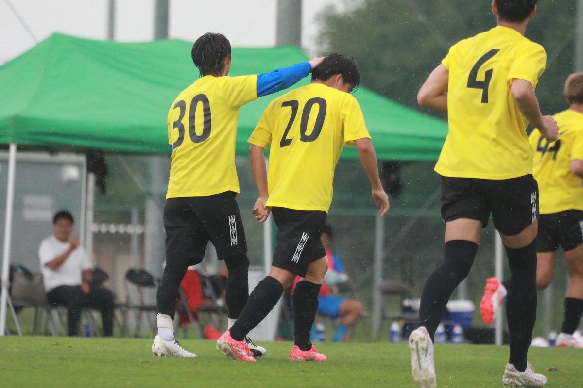 Giravanz_staff's tweet photo. トレーニングマッチ結果⚽️

#ギラヴァンツ北九州 vs 九州国際大学
合計スコア：11-0

1本目：1-0
2本目：7-0
3本目：3-0

得点者(背番号順)
#奈良坂巧
#吉長真優 ×3
#永井龍
#平松昇
#坪郷来紀
#吉田晃盛 ×3
#坂下湧太郎 https://t.co/Y6HCqRZAqy