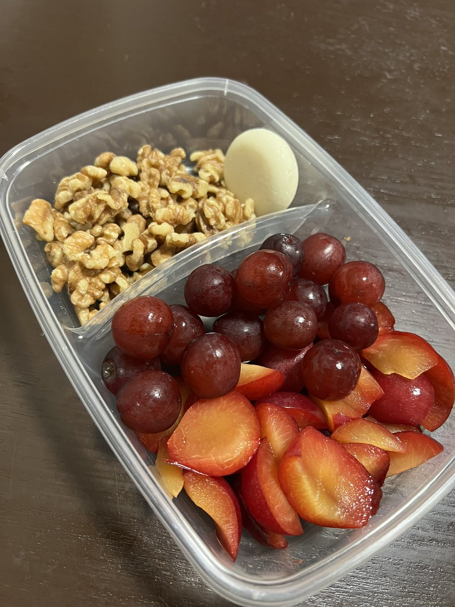 butterrrz's tweet photo. been loving this combo lately 🤤 https://t.co/c8bvh9rqpT