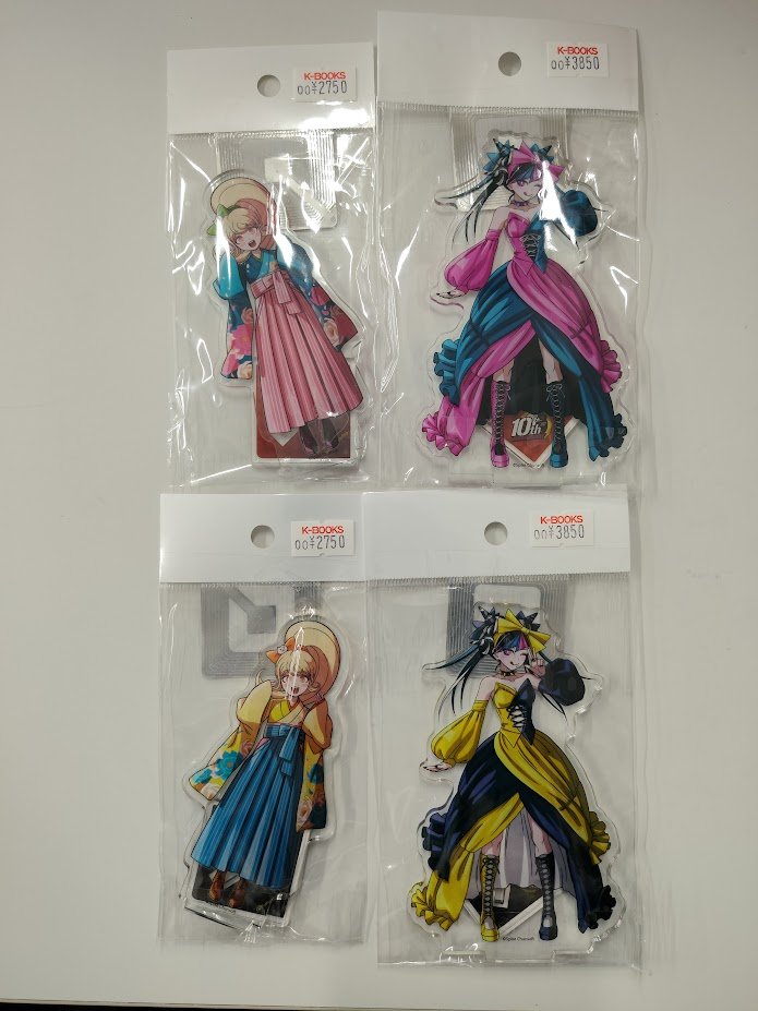 入荷情報】 『ダンガンロンパ』 同窓会 アクリルスタンド スーパー